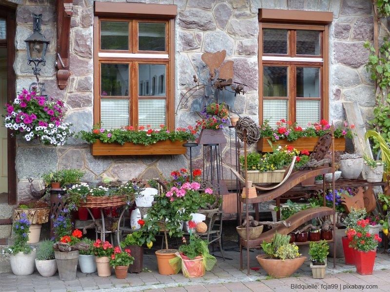 Gartengestaltung mit Pflanzkübeln
